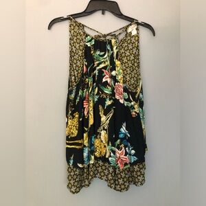 Band of Gypsies Size Small Sleeveless Black Floral Tank Top